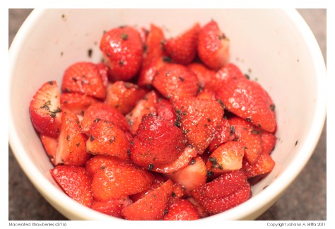 Macerated-Strawberries-(4716)